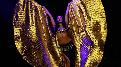 Gedurende de avond rondlopen met de slang